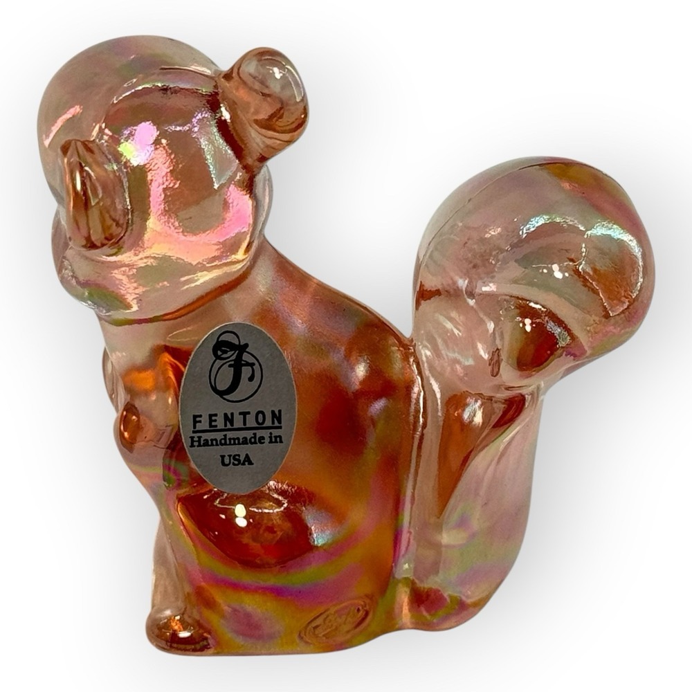 Fenton Hugs For You Squirrel Iridescent Pink Peach Sunset Figurine Paperweight - Picture 6 of 7